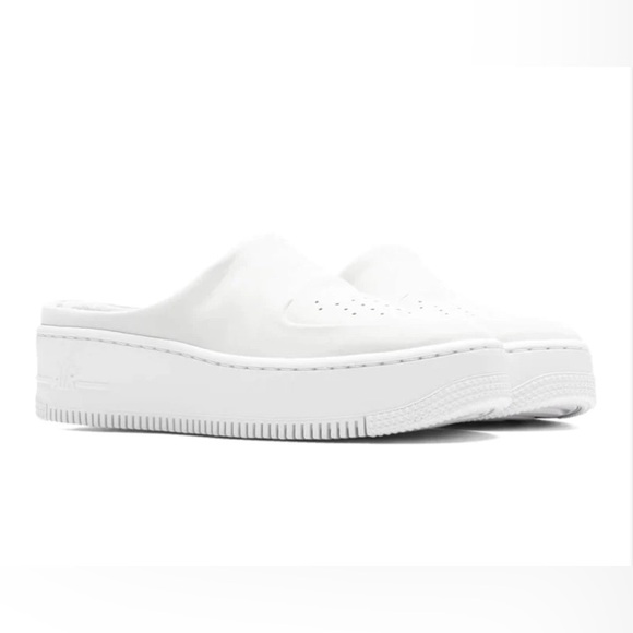 NIKE
WOMEN'S AIR FORCE 1
LOVER XX - OFF
WHITE/LIGHT SILVER Size 10 NWOT - Picture 7 of 7